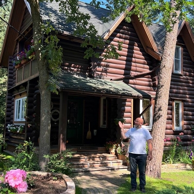 Навестили дом через 25 лет после строительства!